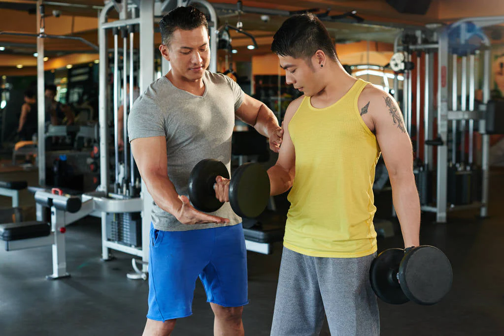 Personal Training Singapore for Clients with Irregular Schedules and Time Zone Shifts