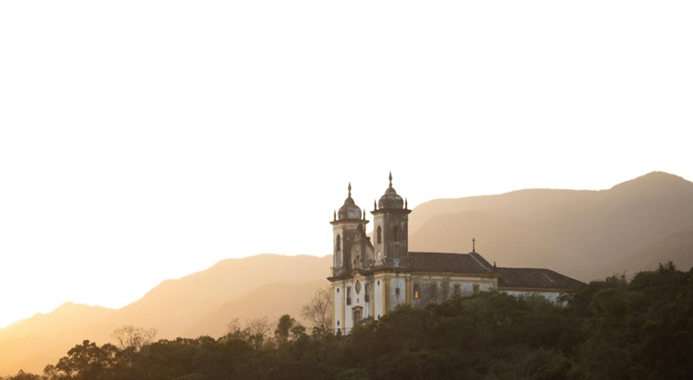 Jean-Pierre Conte’s Sacred Christmas: Inside Brazil’s Golden Basilica